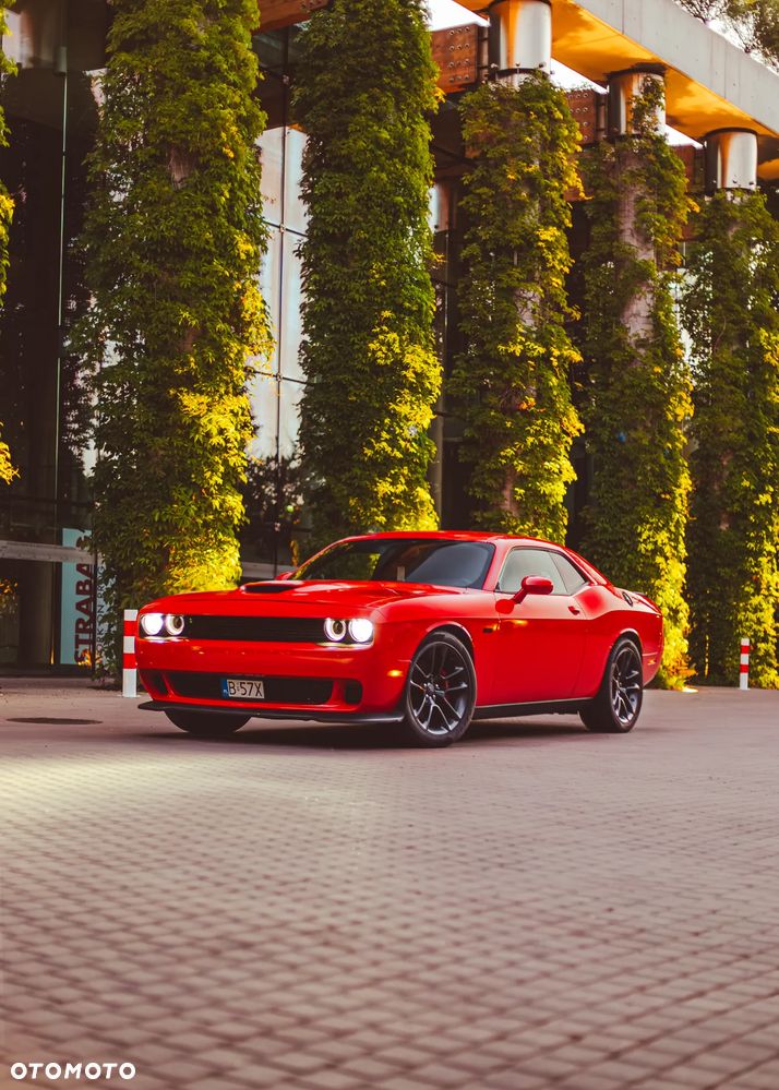 Dodge Challenger 5.7 R/T - 2