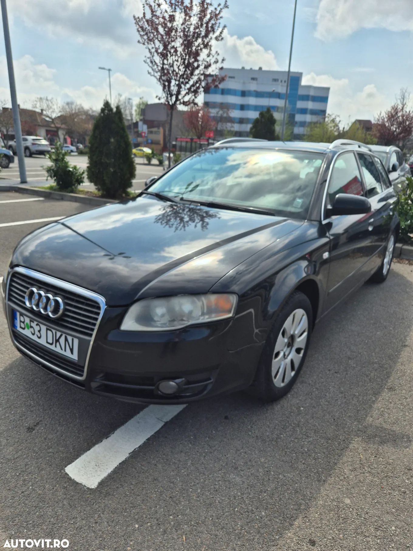 Audi A4 - 1