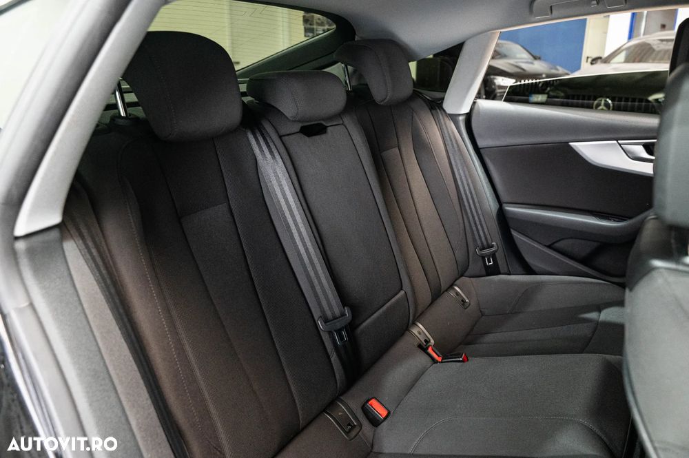 Audi A5 Sportback 2.0 TDI quattro S tronic - 8