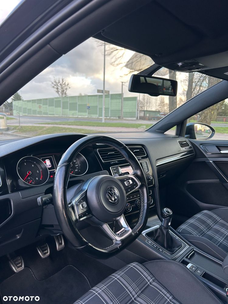 Volkswagen Golf GTD BlueMotion Technology - 9