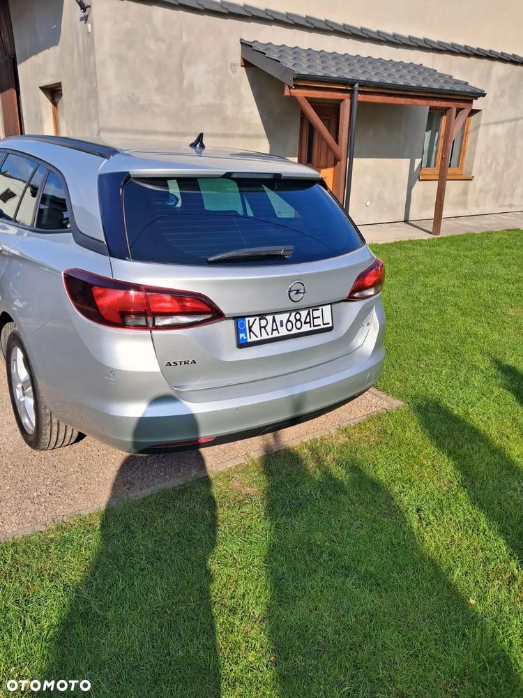Opel Astra 1.6 CDTI Active - 10