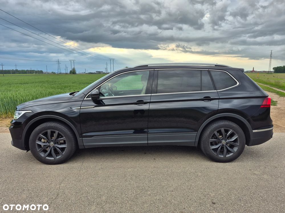 Volkswagen Tiguan Allspace - 3