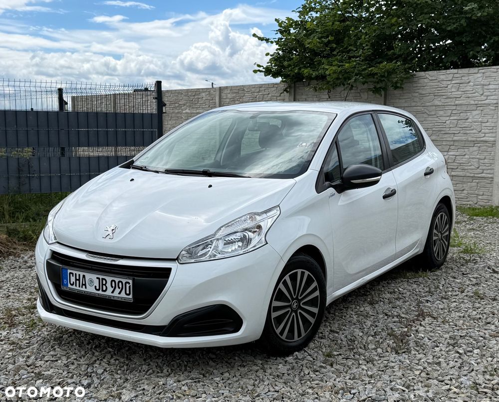 Peugeot 208 PureTech 82 Start & Stop Allure - 2