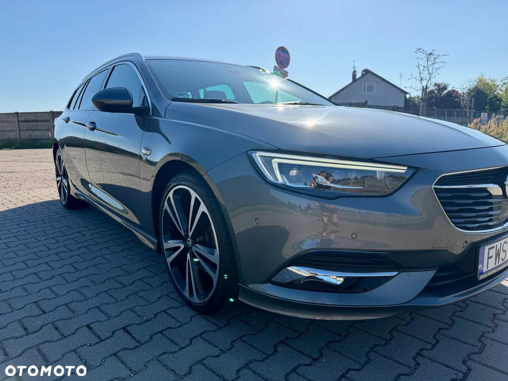 Opel Insignia 1.6 T Exclusive S&S - 26