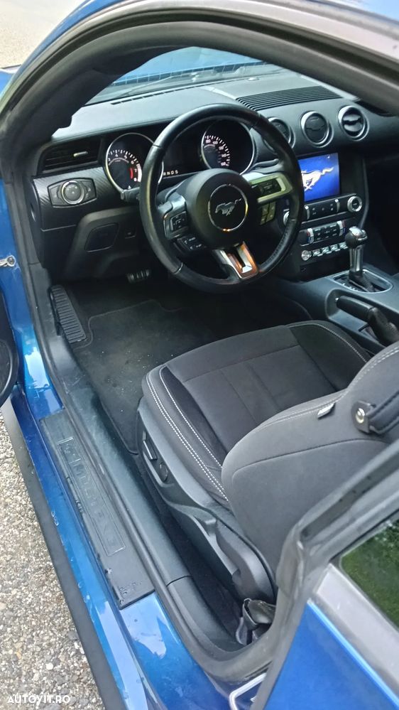 Ford Mustang 2.3 Eco Boost Aut. - 6