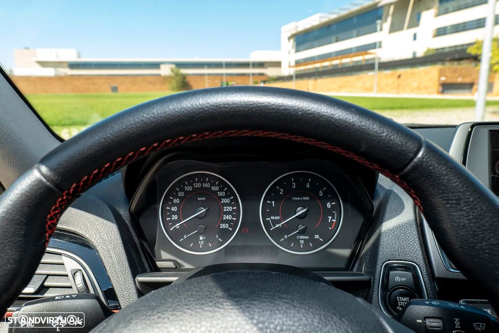 BMW 120 i Line Sport - 20
