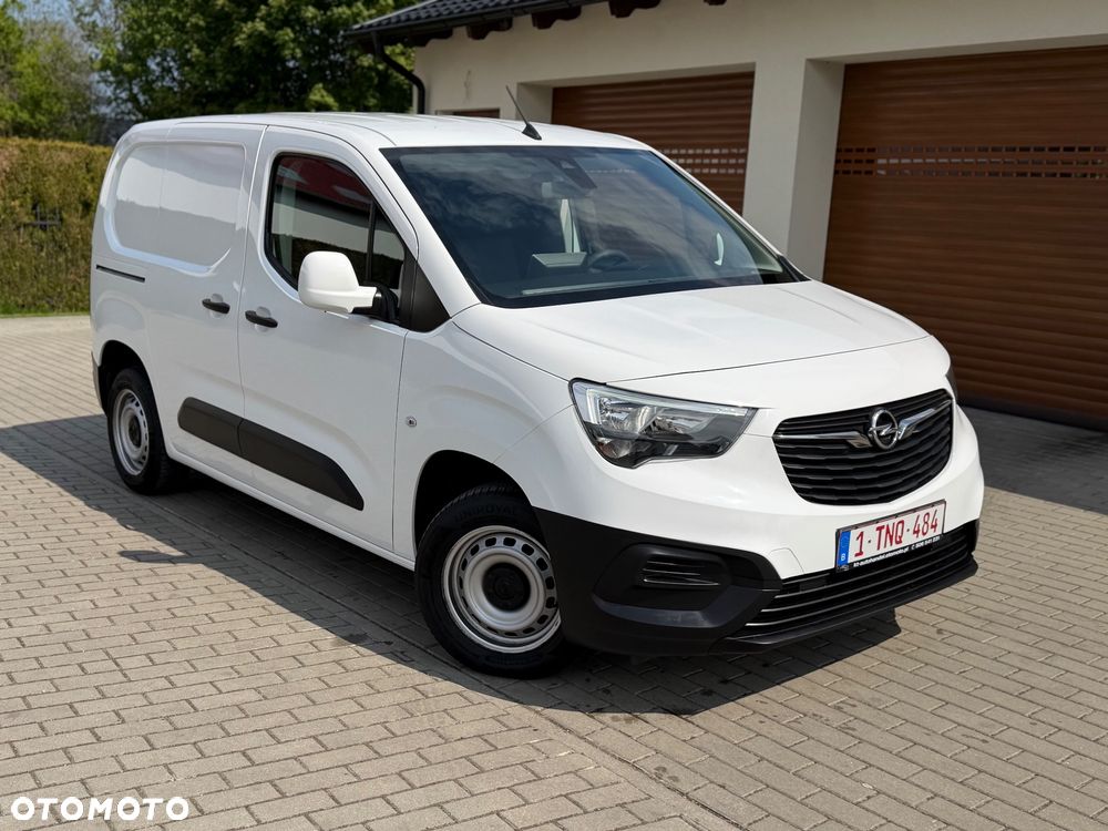 Opel COMBO - 33