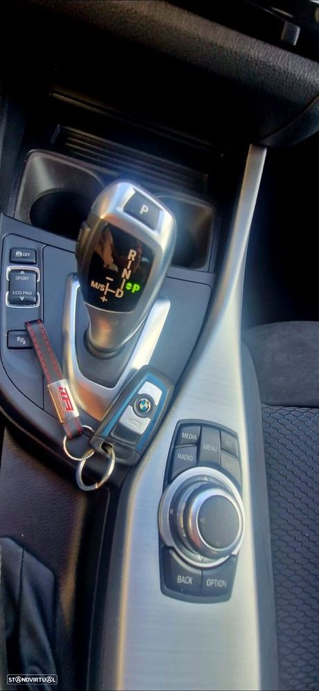 BMW 116 d Pack M Auto - 9