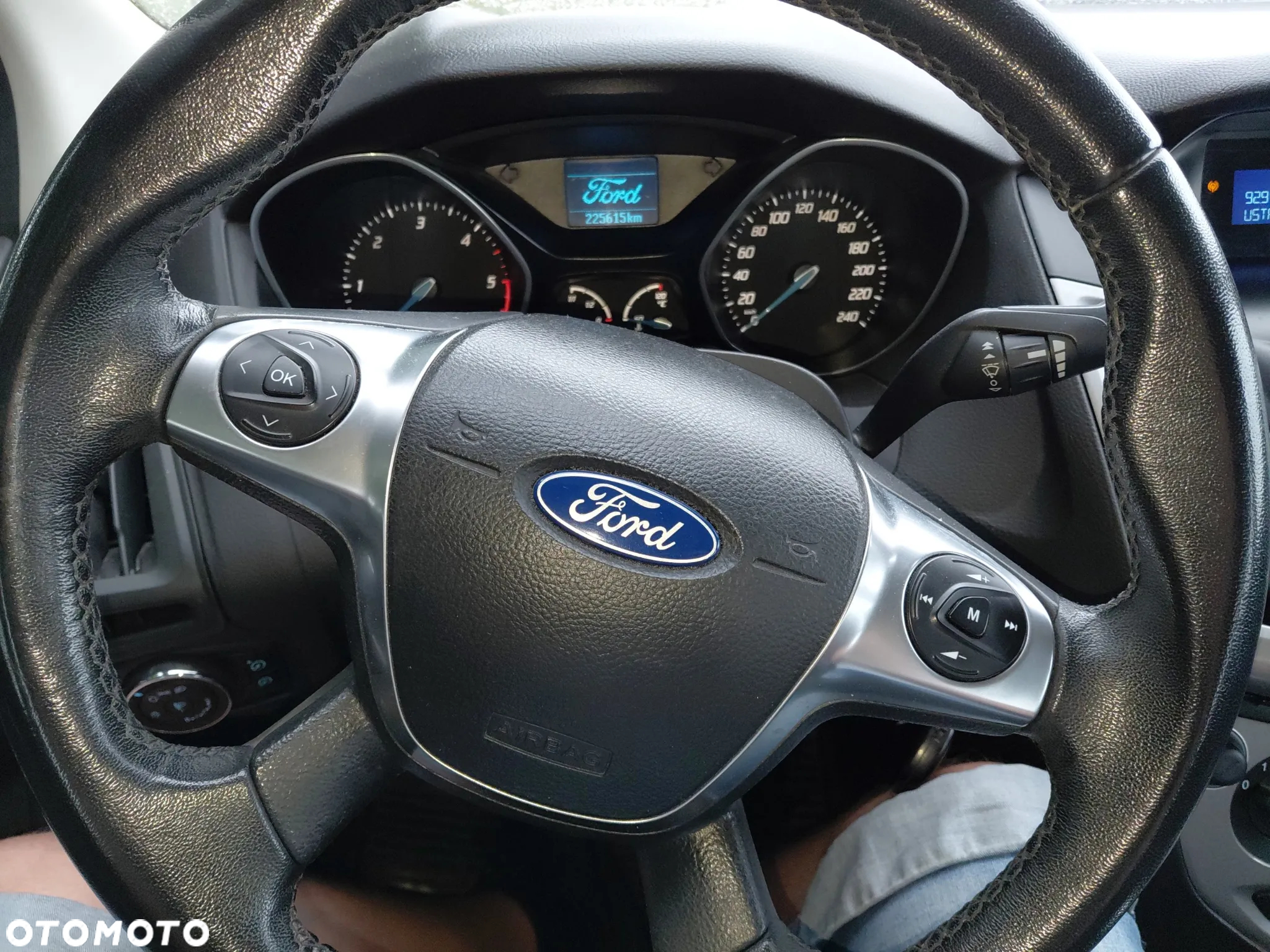 Ford Focus 1.6 TDCi Ambiente - 8