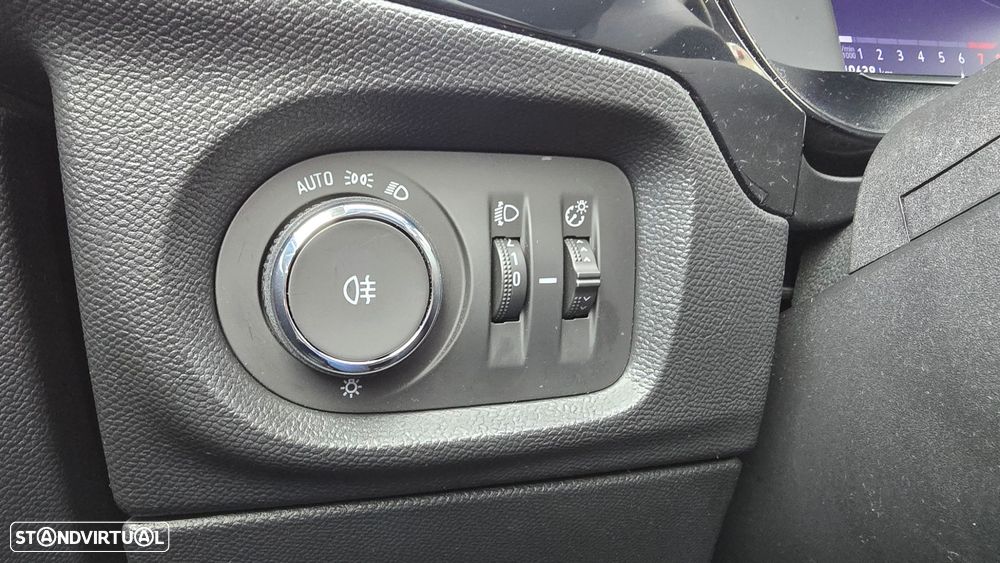 Opel Corsa 1.2 T Elegance - 11