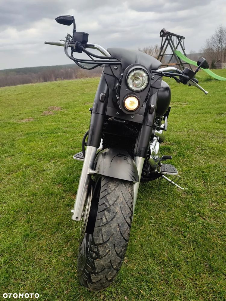 Yamaha XVZ - 4