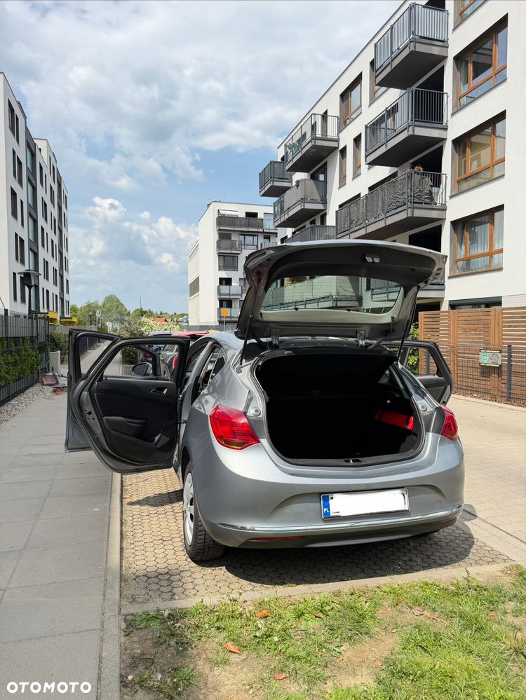 Opel Astra 1.7 CDTI Cosmo - 15