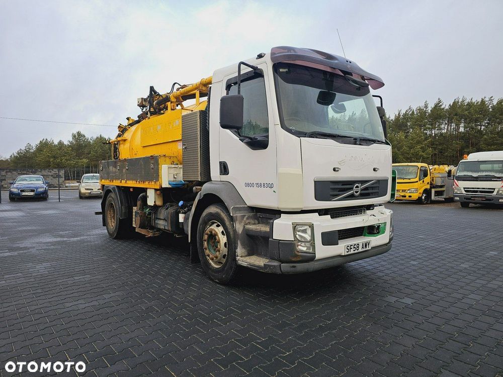 Volvo FULLER TANKERS 2008 WUKO do zbierania odpadów płynnych - 3