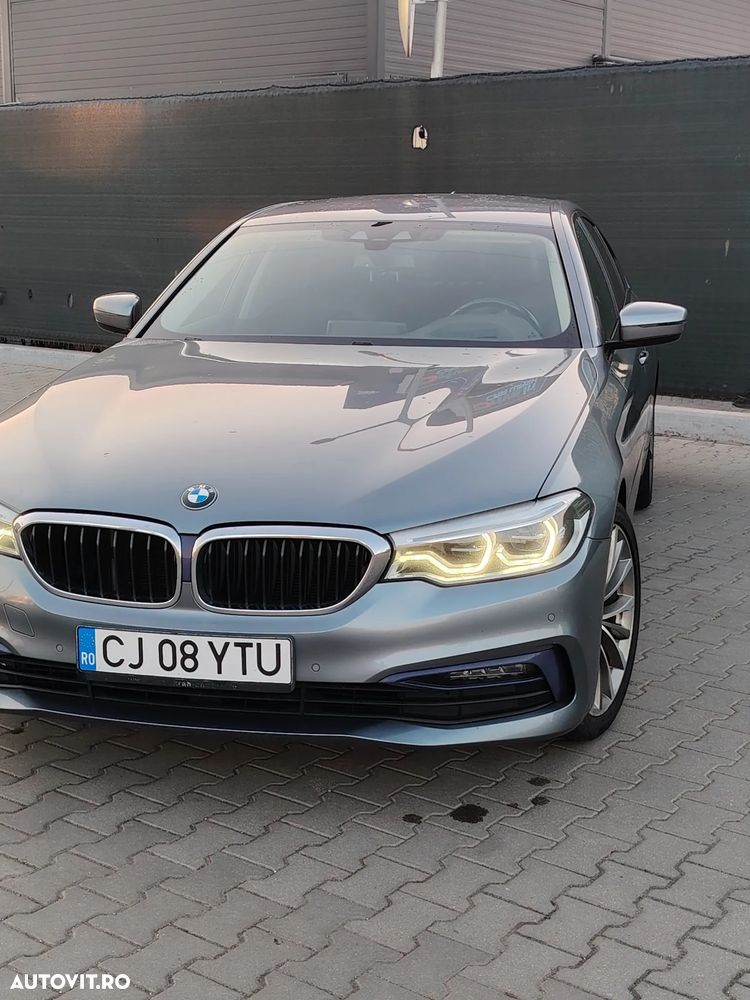 BMW Seria 5 520d xDrive AT - 1