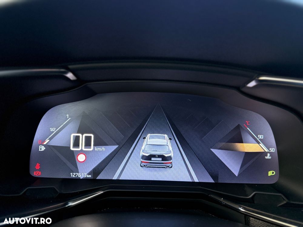 DS Automobiles DS 7 Crossback - 17