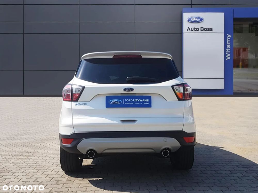 Ford Kuga 2.0 TDCi AWD Titanium - 4