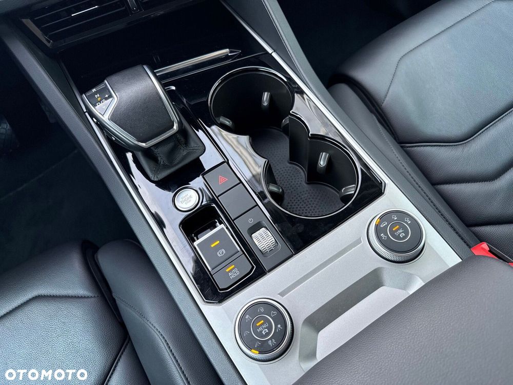 Volkswagen Touareg 3.0 V6 TDI 4Motion R-Line - 22