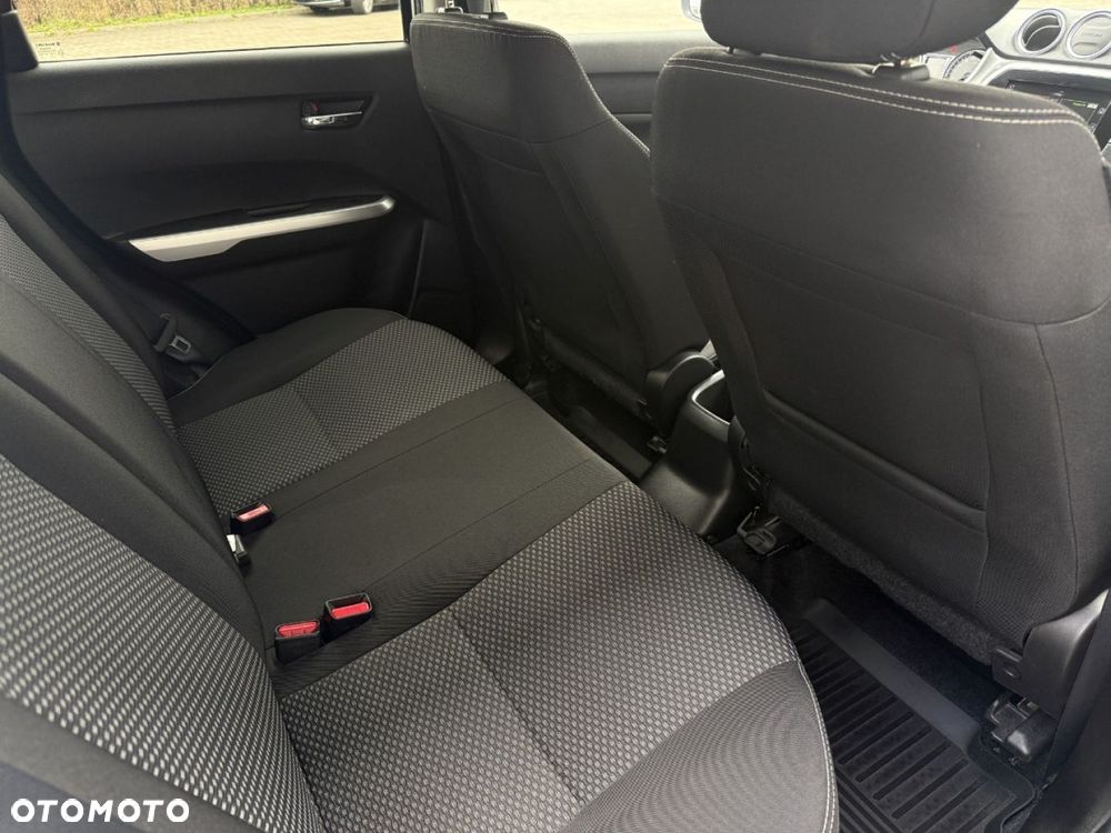 Suzuki Vitara 1.6 Premium 2WD - 36