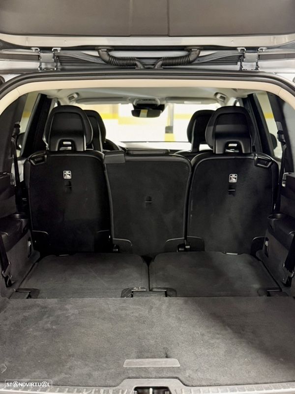 Volvo XC 90 2.0 D4 Momentum - 37