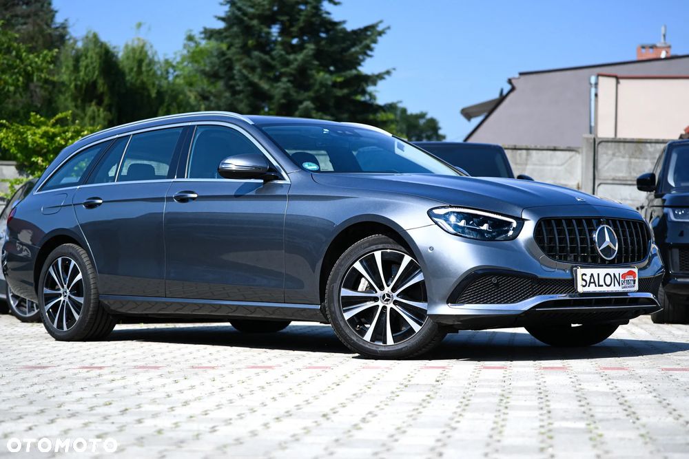 Mercedes-Benz Klasa E 300 de 4Matic 9G-TRONIC Avantgarde - 4