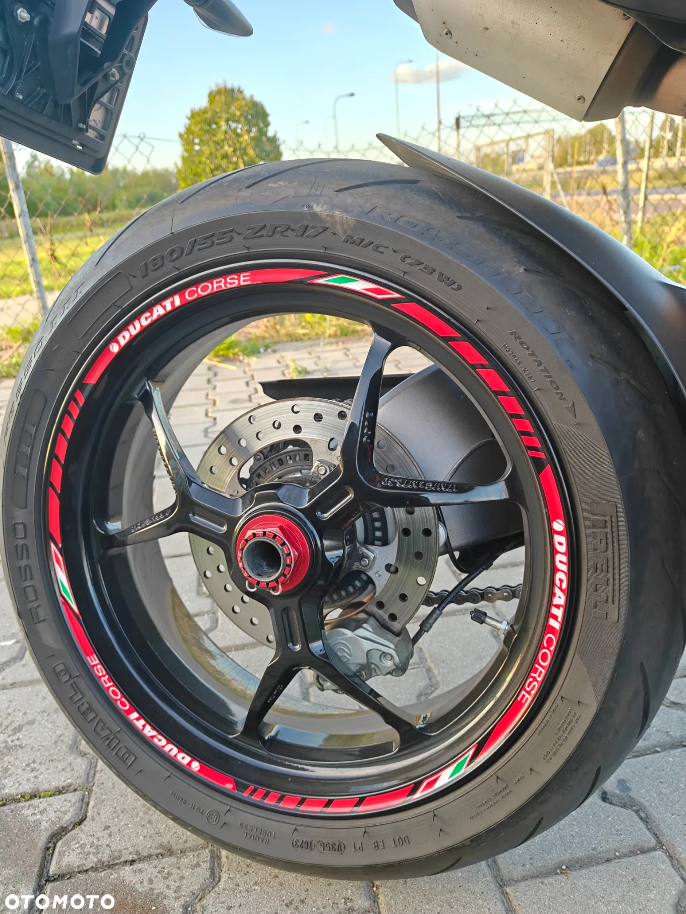 Ducati Hypermotard - 10