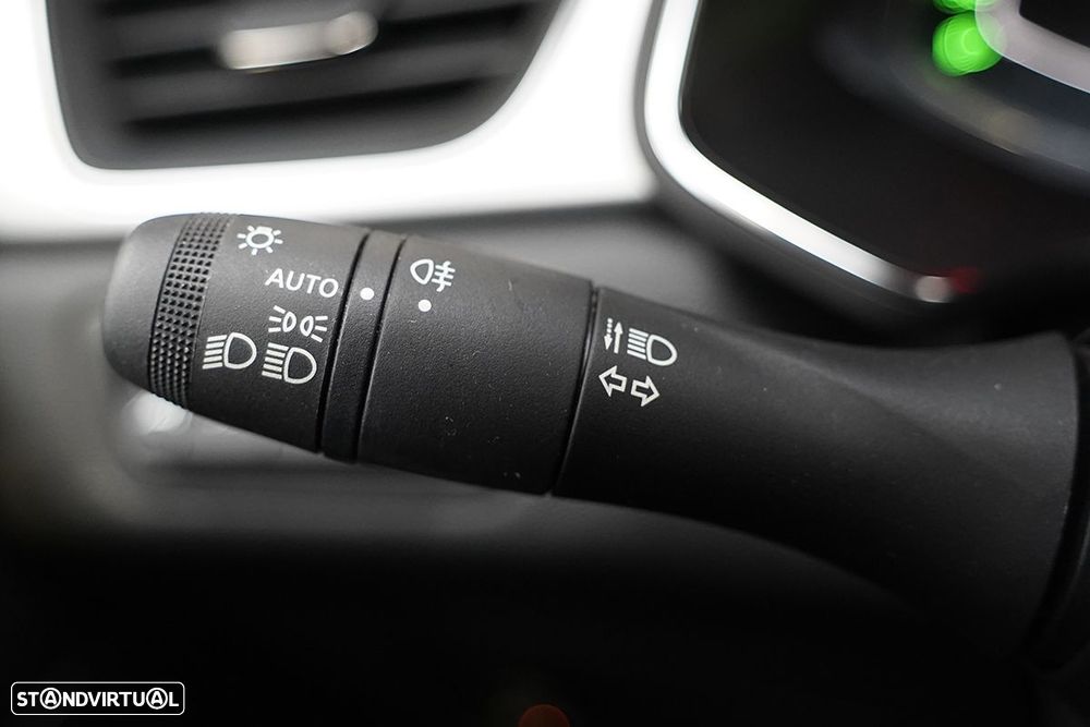 Renault Captur 1.0 TCe Techno Bi-Fuel - 18