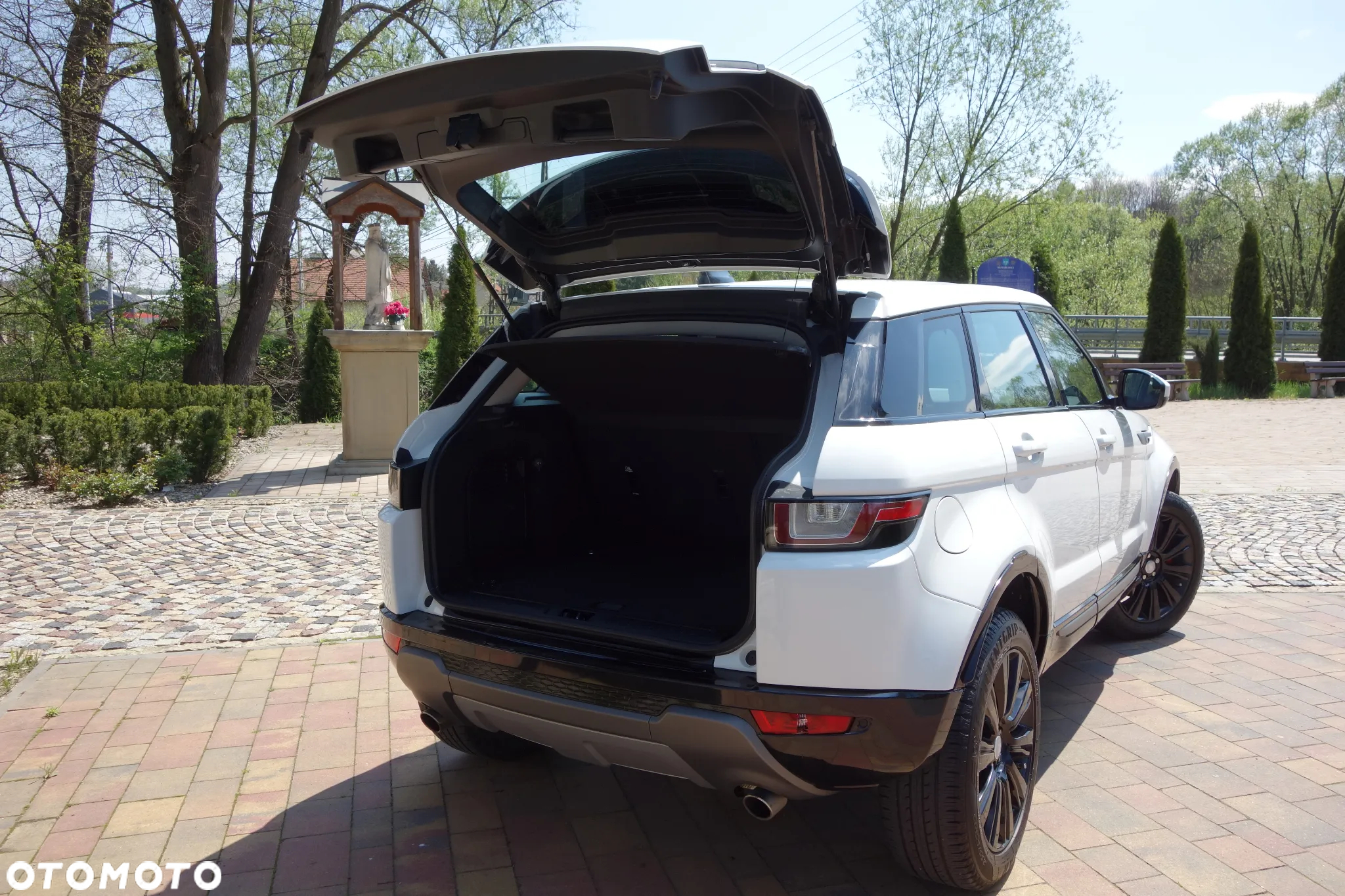 Land Rover Range Rover Evoque - 14