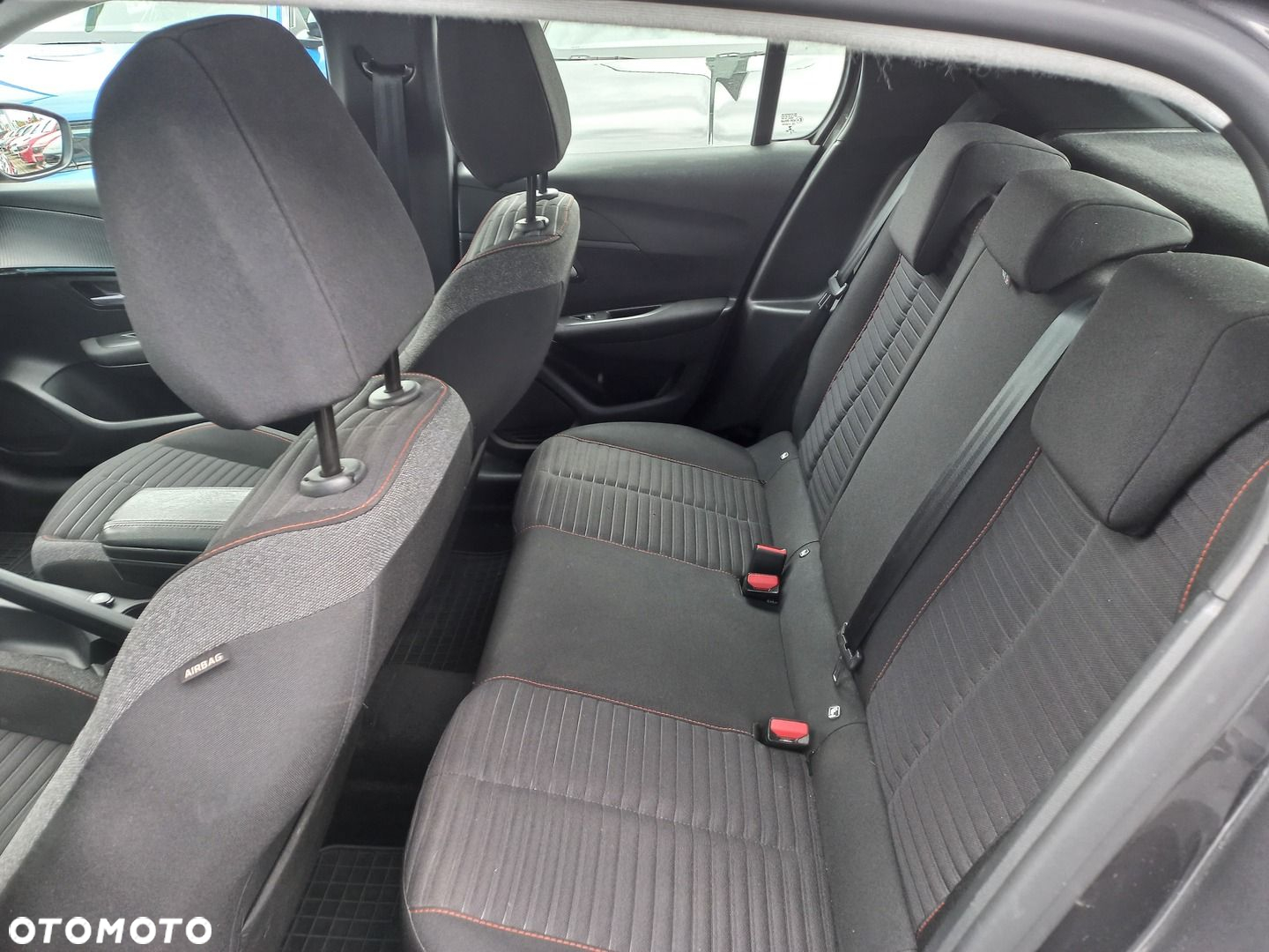 Peugeot 208 1.2 PureTech Active Pack S&S - 8