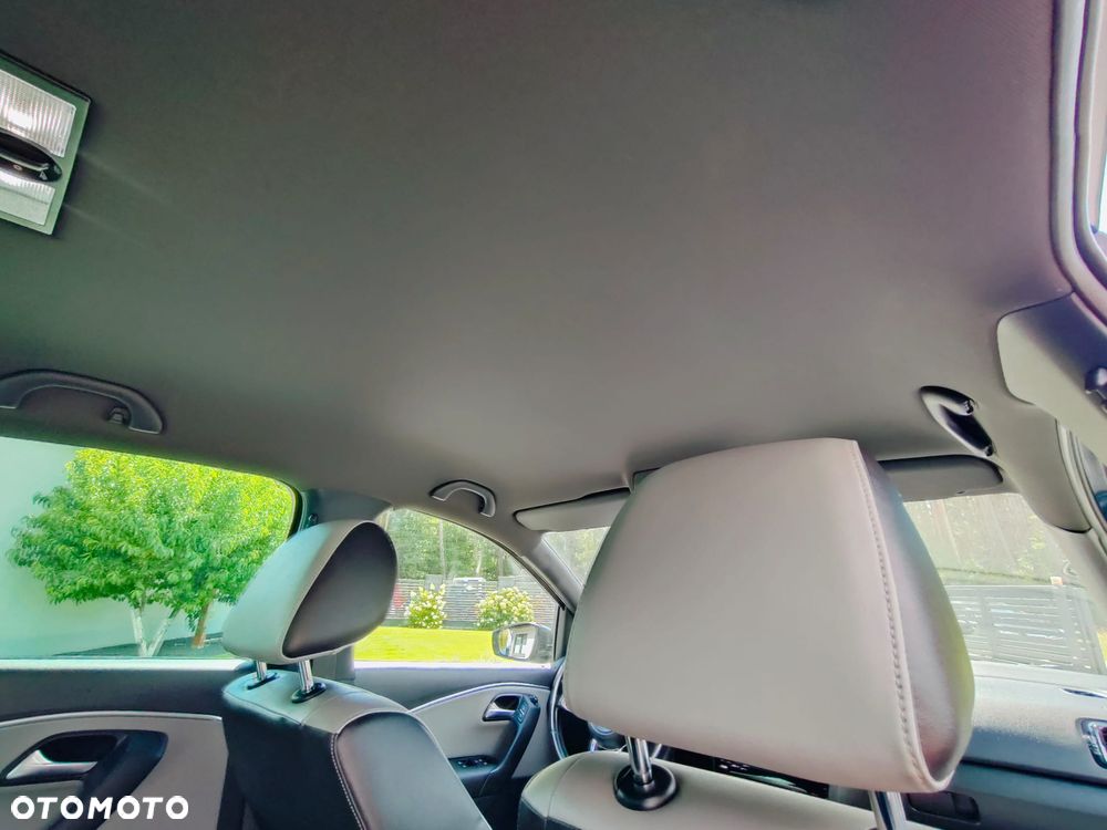 Volkswagen Polo - 18