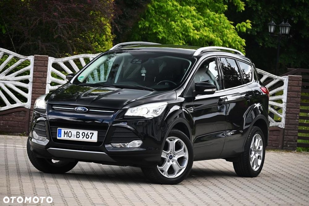 Ford Kuga 1.5 EcoBoost 2x4 Titanium - 9