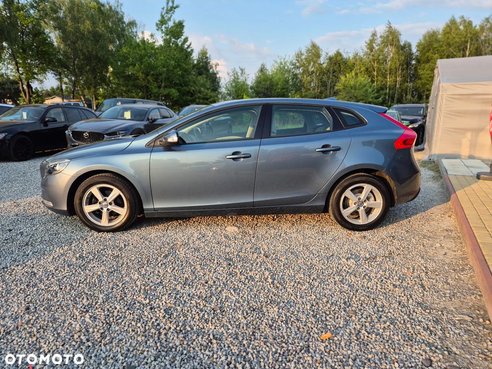 Volvo V40 - 8