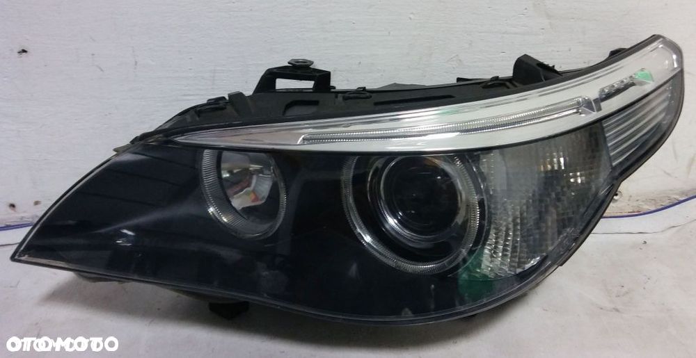 Xenon lewy Lampa lewa D2S BMW 5 E60 / E61 2003- - 1