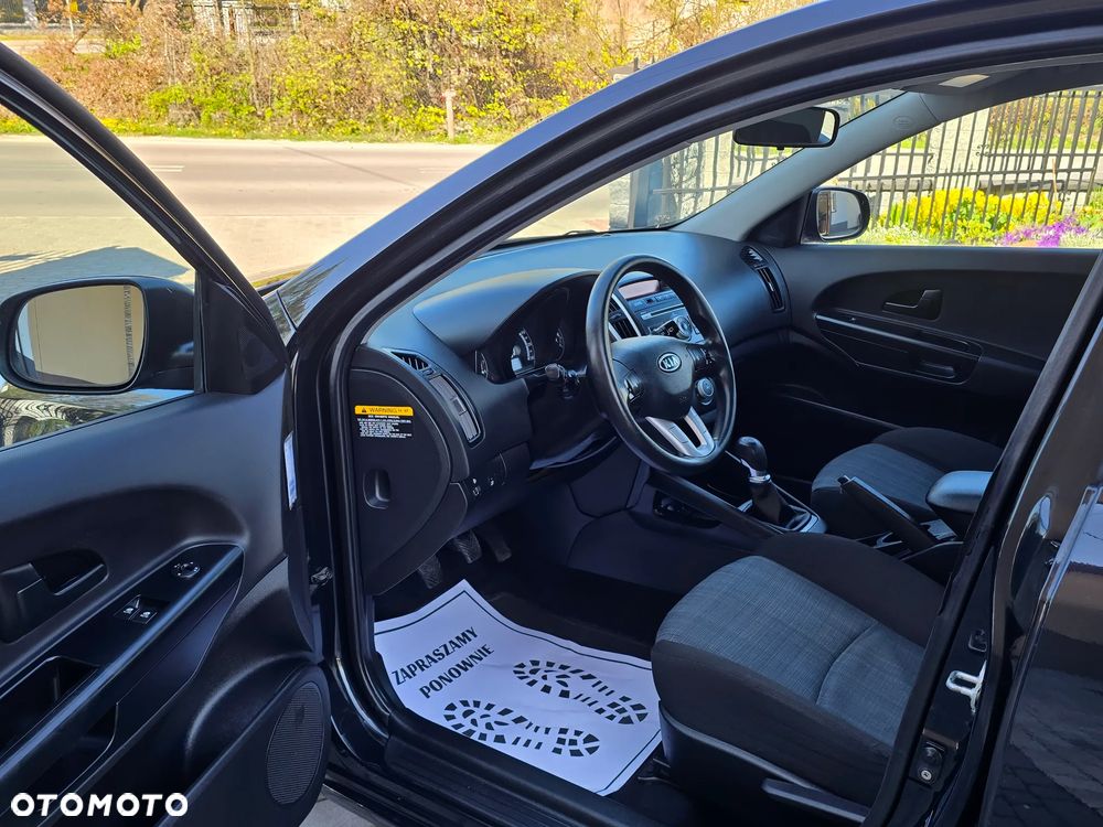 Kia Ceed 1.4 CVVT Edition 7 - 23