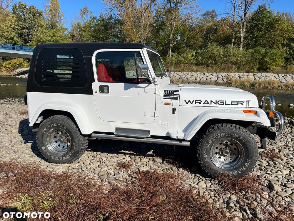 Jeep Wrangler 2.5L - 15