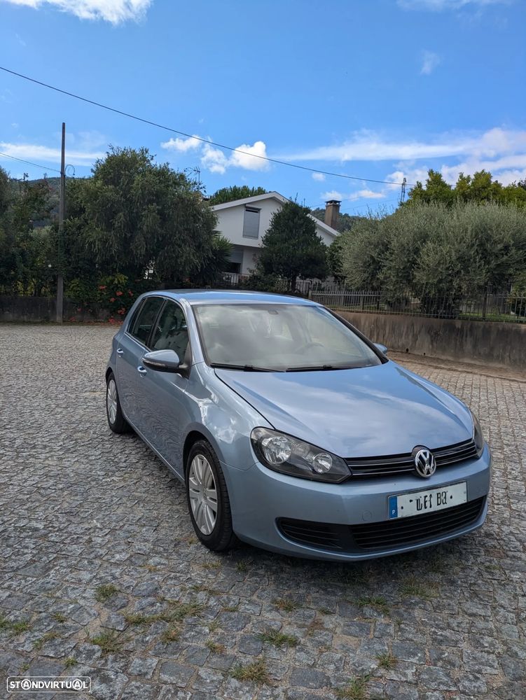 VW Golf 2.0 TDi DPF Comfortline - 4