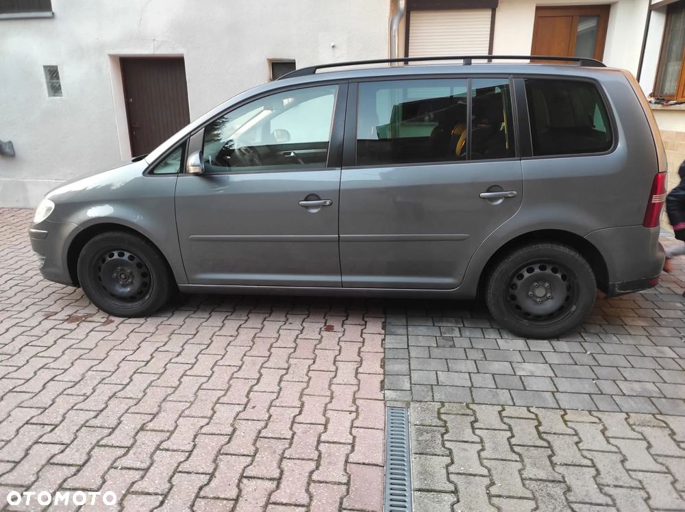 Volkswagen Touran 1.4 TSI Trendline - 1