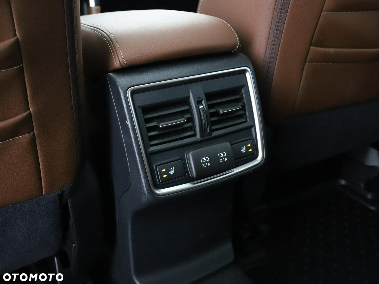 Subaru Forester 2.0 i Platinum Lineartronic - 38