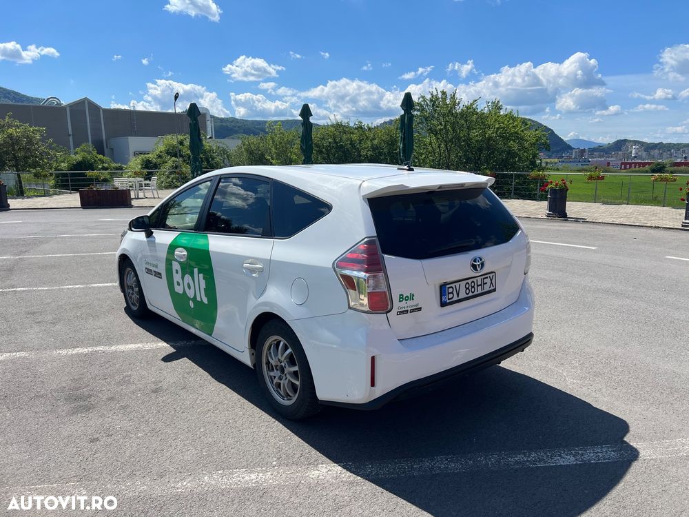 Toyota Prius+ - 7