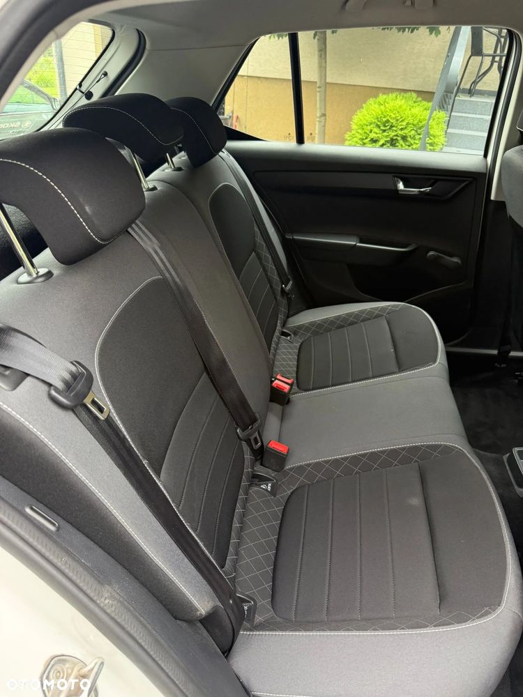 Skoda Fabia 1.0 Ambition - 8