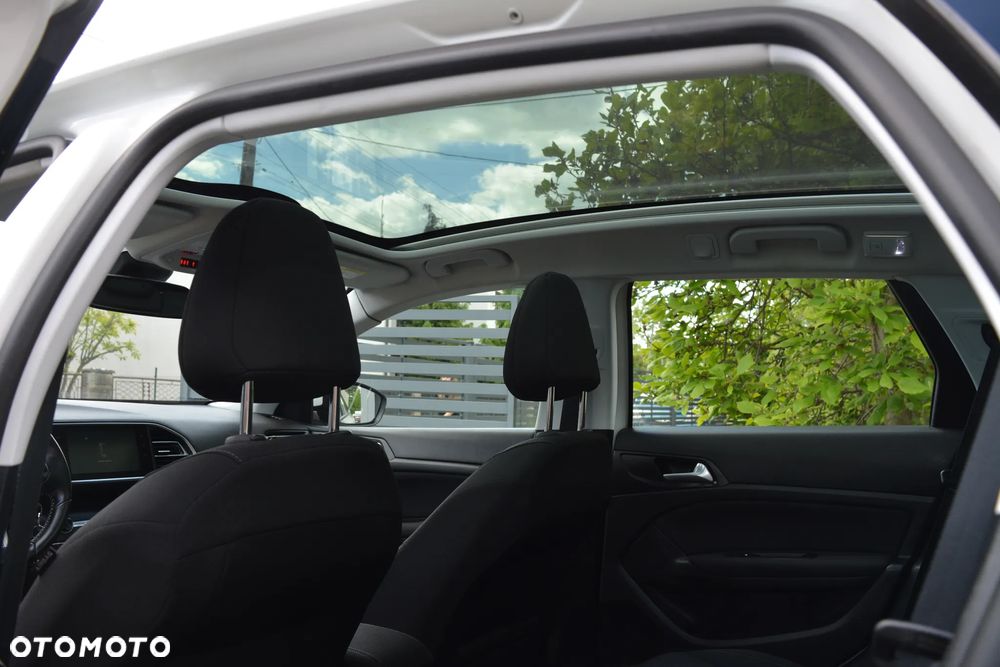 Peugeot 308 BlueHDi FAP 120 Stop & Start Allure - 21