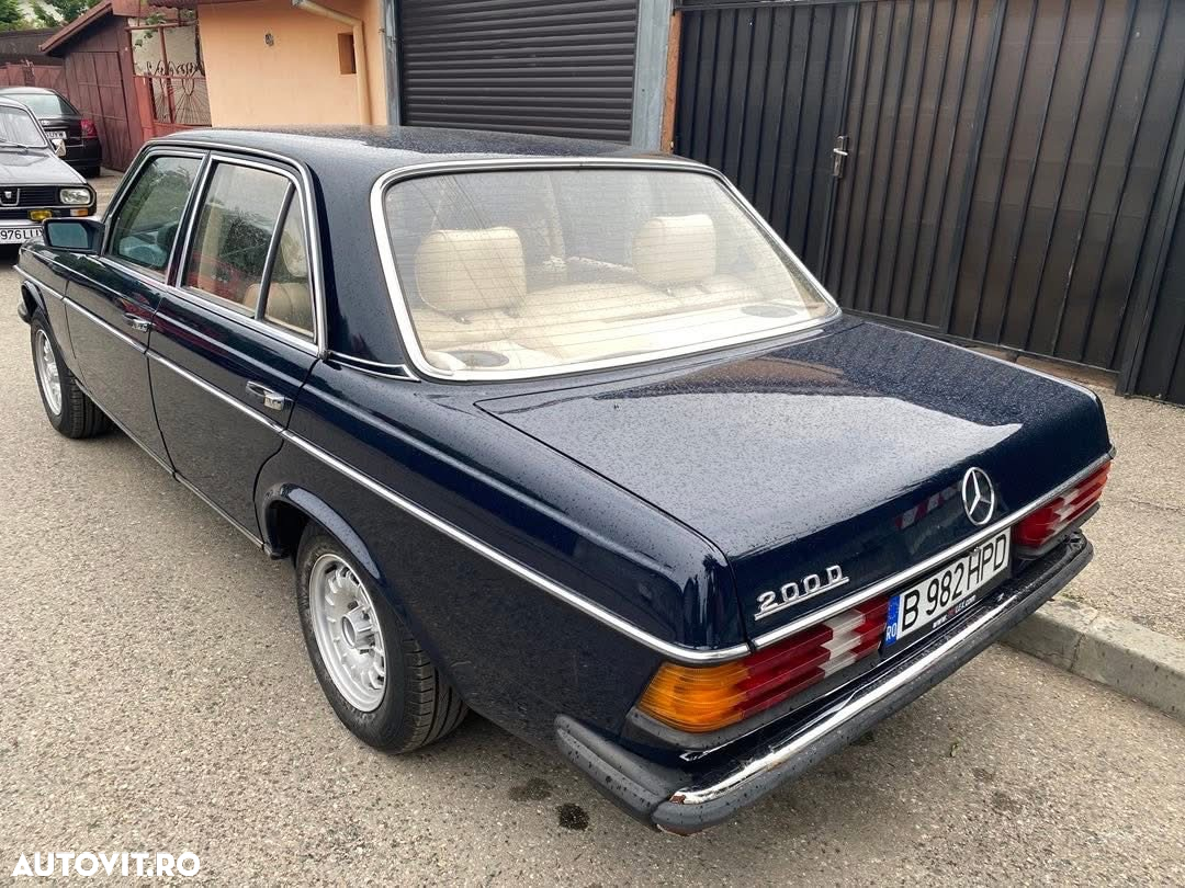 Mercedes-Benz W201 - 2