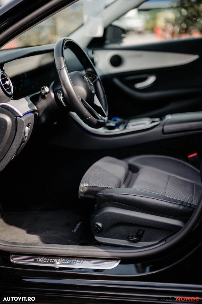 Mercedes-Benz E 300 de 9G-TRONIC AMG Line - 18