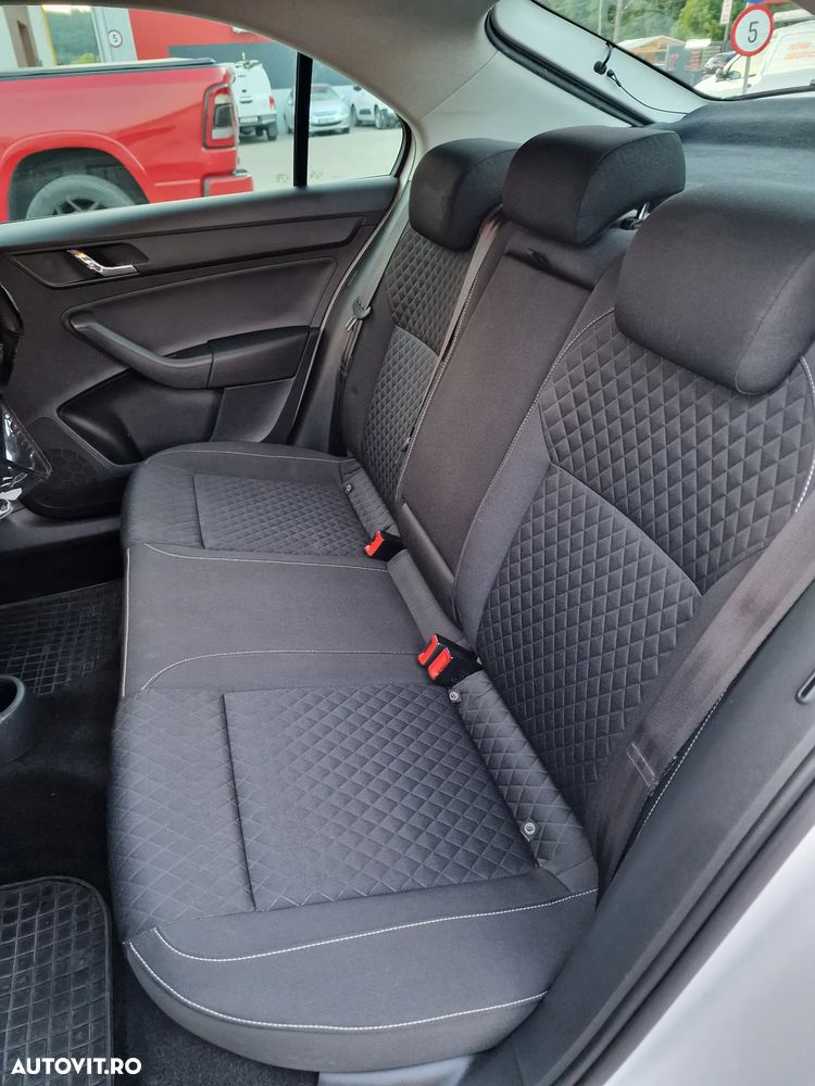 Skoda RAPID 1.4 TDI Style - 7