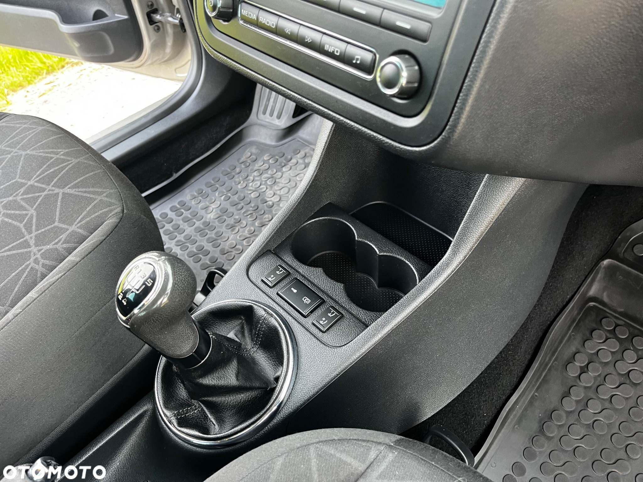 Skoda Fabia 1.2 TSI Active Plus - 18