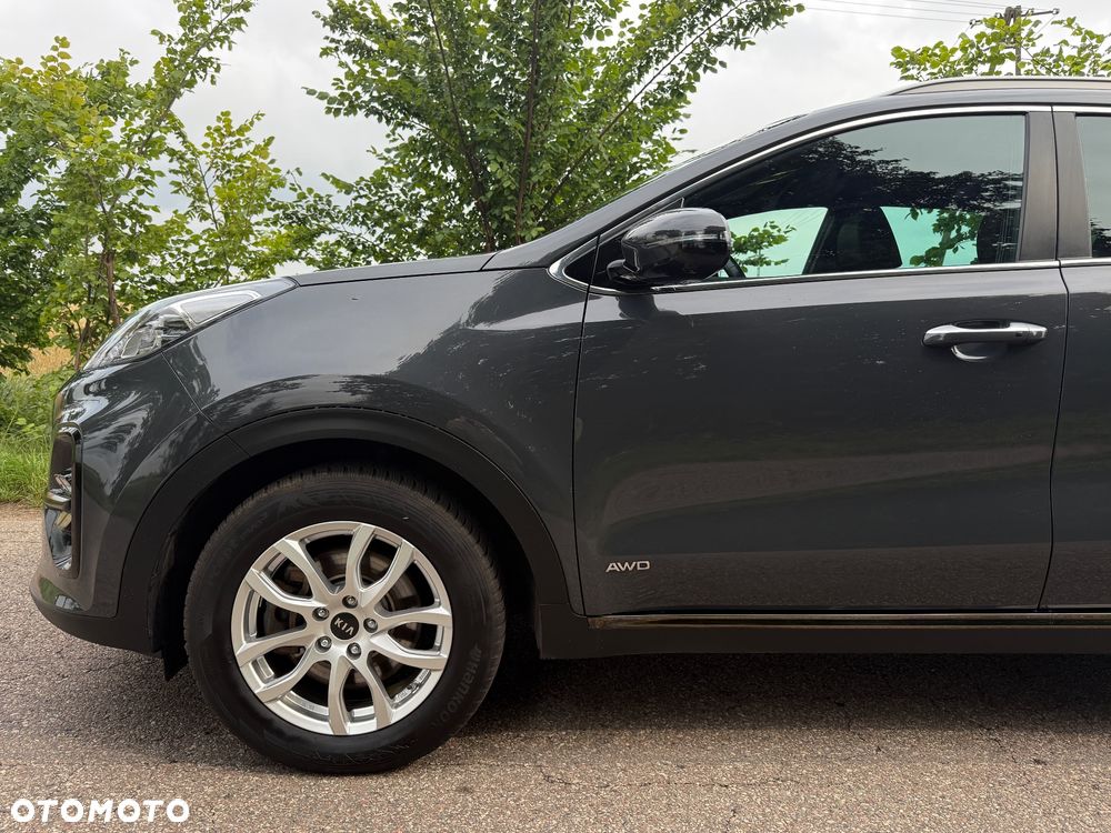 Kia Sportage 2.0 CRDI AWD Eco-Dynamics+ (48V M-H) GT LINE - 12