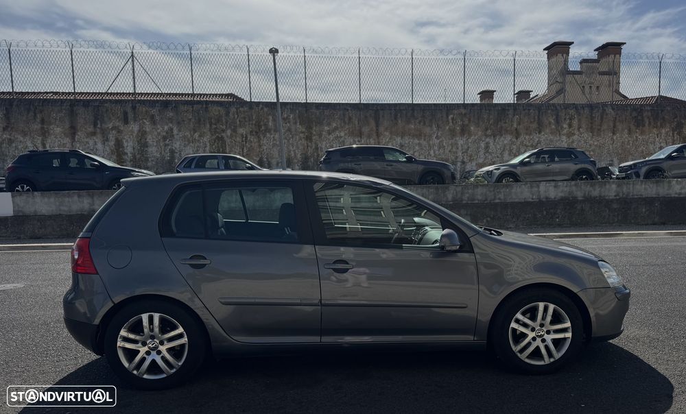 VW Golf - 11