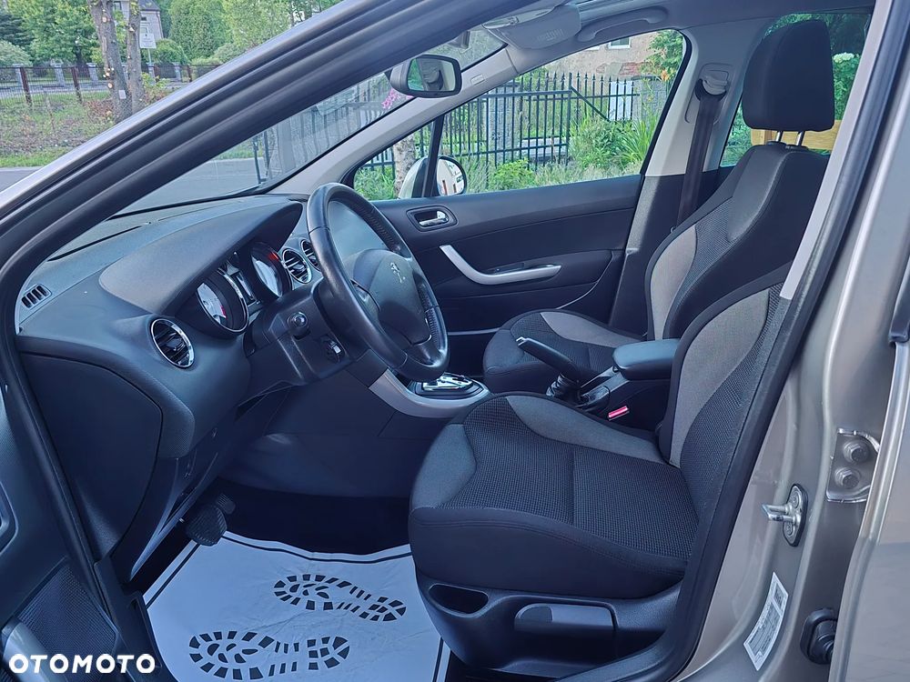 Peugeot 308 120 VTi Automatik Premium - 26
