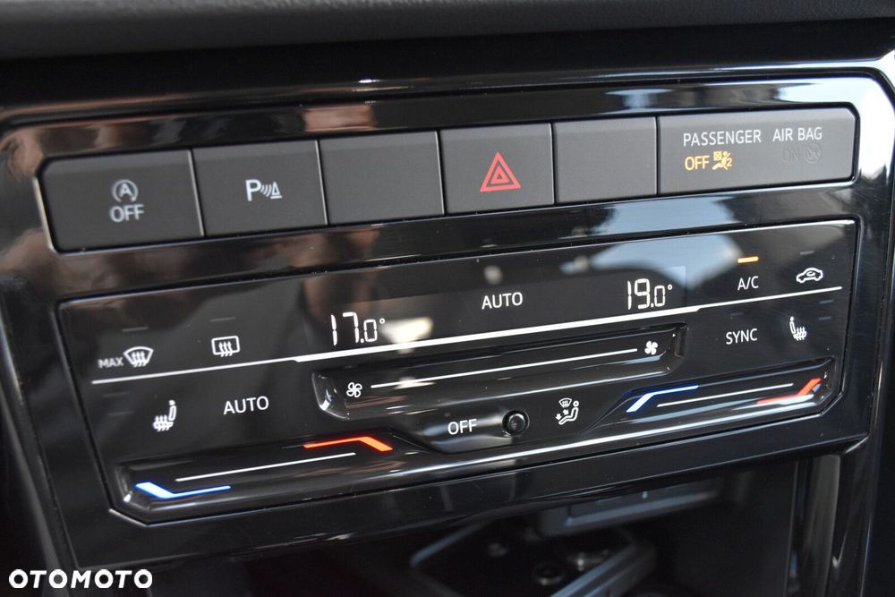 Volkswagen T-Cross 1.5 TSI ACT Style DSG - 22