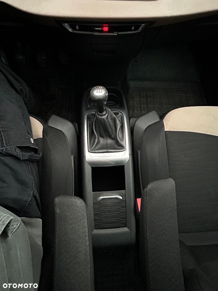 Citroën C4 Picasso - 8