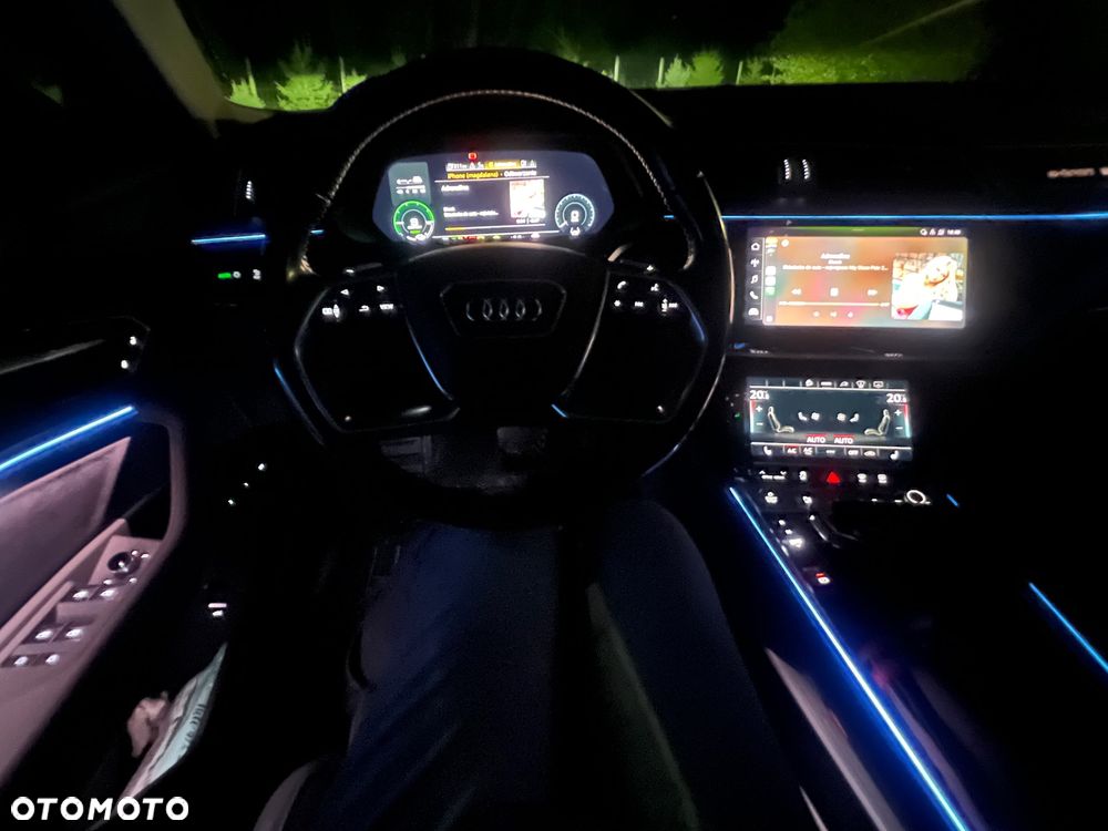 Audi Q8 Sportback e-tron 55 quattro S line - 7